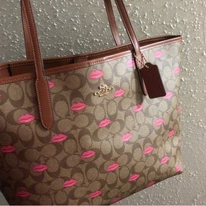 Coach city tote